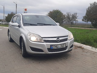 Opel Astra foto 4