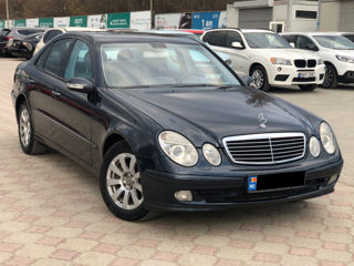 Mercedes E-Class foto 5