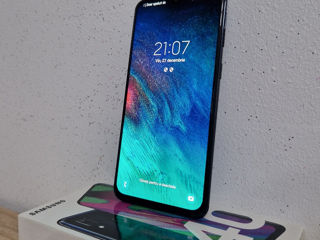 Vând Samsung A40 - dual sim , nfc . foto 2