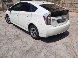 Toyota Prius foto 5