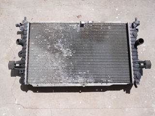 Radiator la Opel Zafira B foto 2