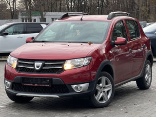 Dacia Sandero Stepway foto 1