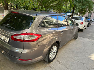 Ford Mondeo foto 3