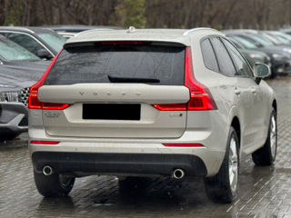 Volvo XC60 foto 3