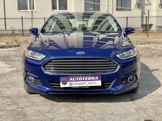 Ford Fusion foto 3