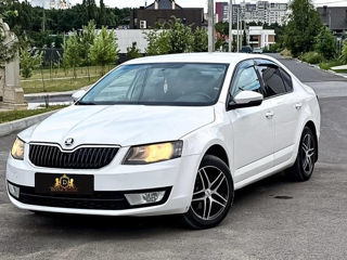 Skoda Octavia foto 3