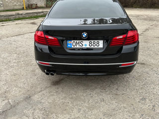 BMW 5 Series foto 6