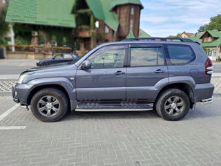 Toyota Land Cruiser Prado foto 6