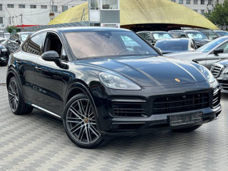 Porsche Cayenne Coupe foto 4