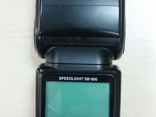 Nikon Speedlight SB-900 foto 3