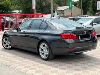 BMW 5 Series foto 3