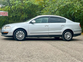 Volkswagen Passat foto 4