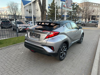 Toyota C-HR foto 5