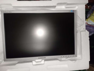 Samsung SyncMaster 940NW фото 1