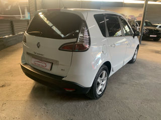 Renault Scenic foto 5