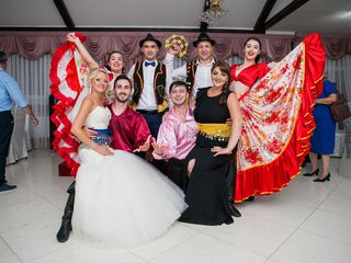 Dansatori pentru diverse ceremonii (nunti, cumatrii, zile de nasteri) !!! foto 6