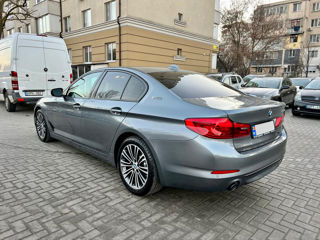 BMW 5 Series foto 6