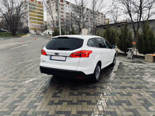 Ford Focus foto 2