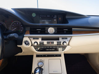 Lexus ES Series foto 6