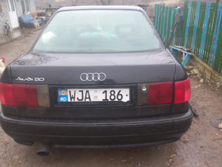 Audi 80 foto 2