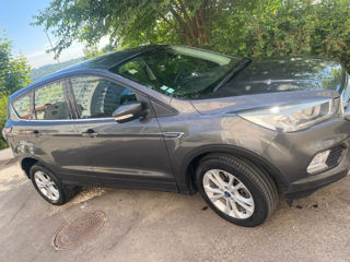 Ford Kuga foto 3