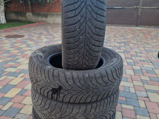 Kumho 215/65/16 foto 1