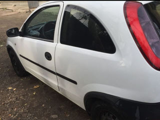 Opel Corsa foto 3