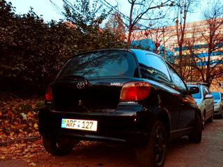 Toyota Yaris foto 4