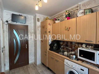 Apartament cu 3 camere, 68 m², Periferie, Cahul foto 8