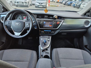 Toyota Auris foto 8