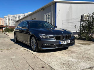 BMW 7 Series foto 1