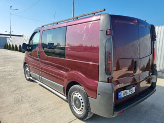 Opel Vivaro foto 3