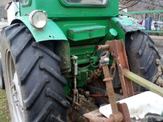 Vind urgent tractor T40. Rezina. Motorul reparat cu piese noi. foto 2