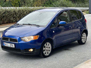 Mitsubishi Colt foto 4