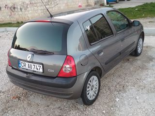 Renault Clio foto 4