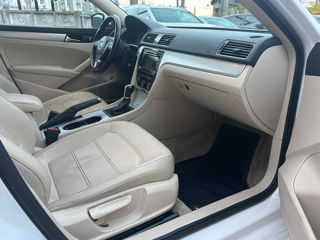 Volkswagen Passat foto 9