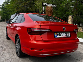 Volkswagen Jetta foto 5