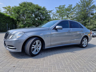 Mercedes E-Class foto 3