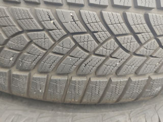 Goodyear.  215 65 16 foto 3