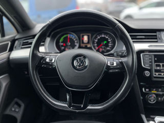 Volkswagen Passat foto 9