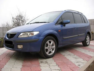 Mazda 323 foto 2