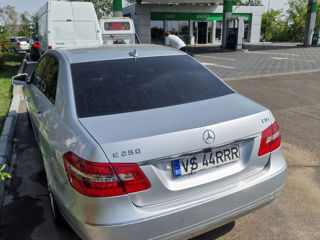 Mercedes E-Class foto 8