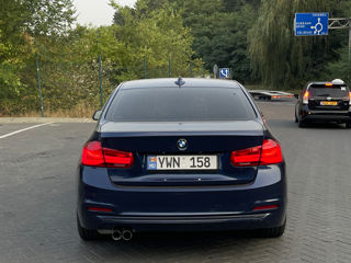 BMW 3 Series foto 5