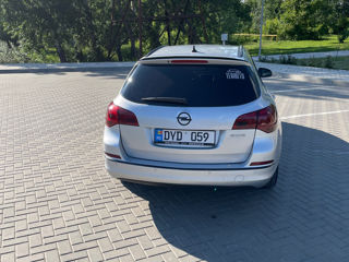 Opel Astra foto 1