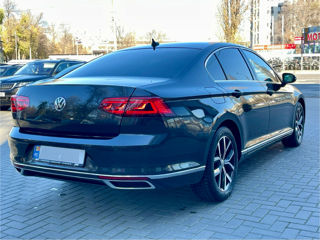 Volkswagen Passat foto 4