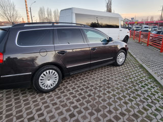 Volkswagen Passat foto 2