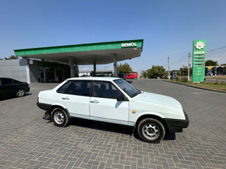 Lada / ВАЗ 21099 foto 3