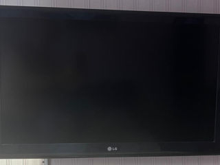 Телевизор LG 43" - 109см