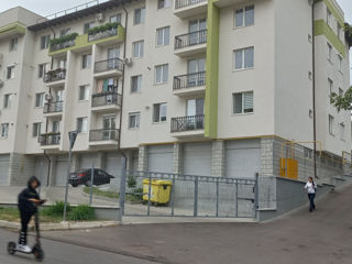 2-х комнатная квартира, 63 м², Центр, Яловены