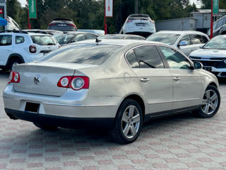 Volkswagen Passat foto 4